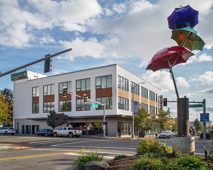 More Photos Of 911 Main St, Vancouver Office For Lease