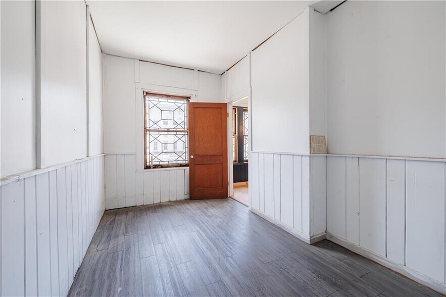 More Photos Of 83 S Main St, Canandaigua Office For Sale