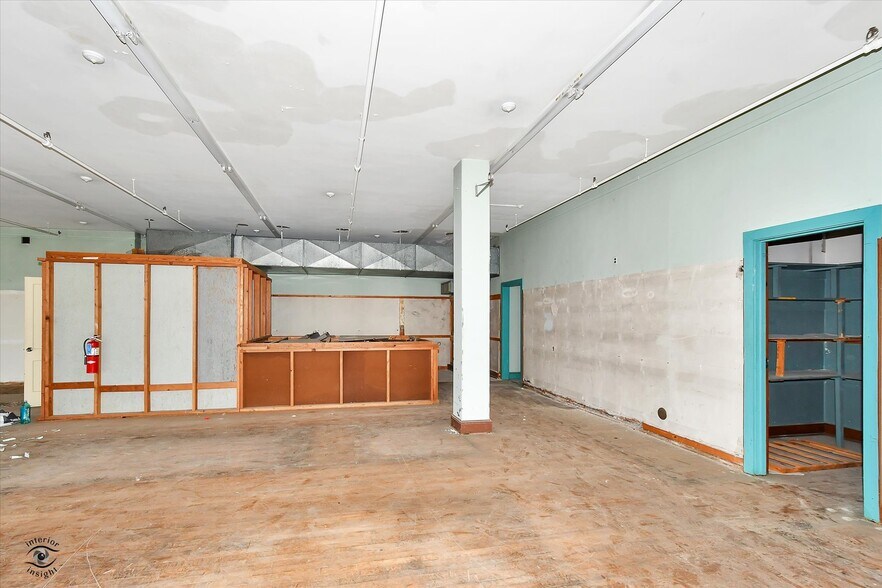 More Photos Of 800 La Salle St, Ottawa Office For Sale