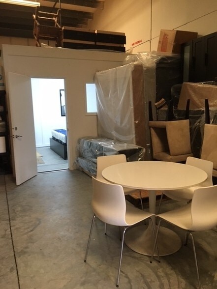 More Photos Of 1307 Green Forest Ct, Winter Garden Warehouse For Lease