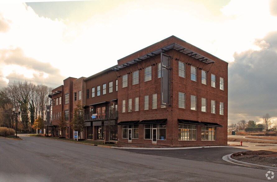 More Photos Of 2099 Thunderhead Rd, Knoxville Loft Creative Space For Sale
