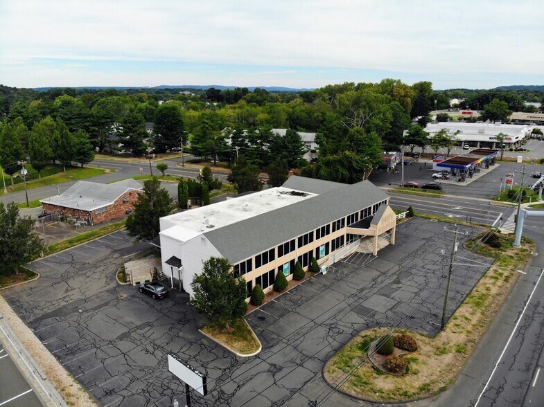 More Photos Of 3203 Berlin Tpke, Newington General Retail For Sale