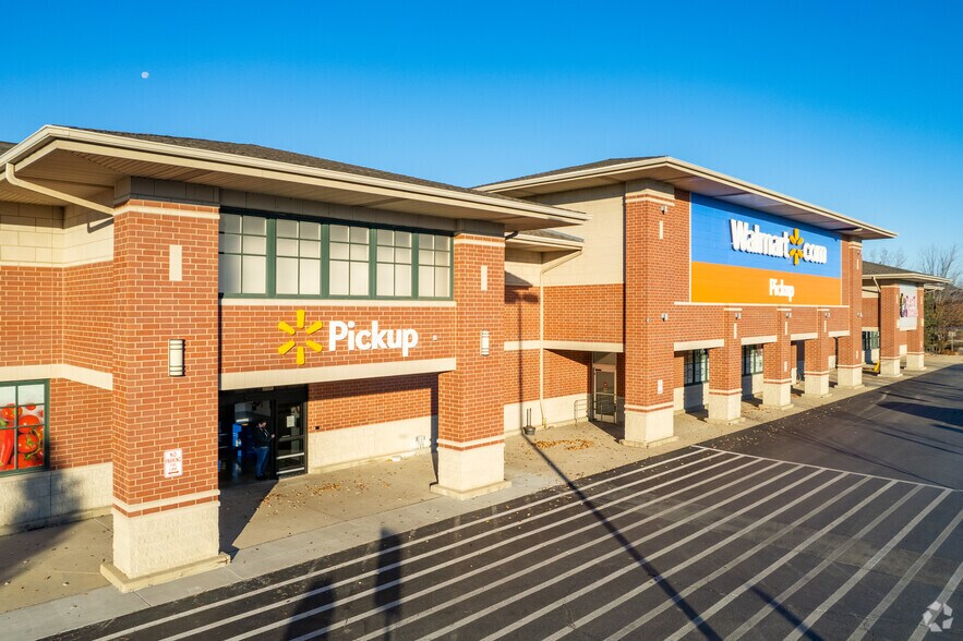 More Photos Of 6850 N Mccormick Blvd, Lincolnwood Unknown For Lease
