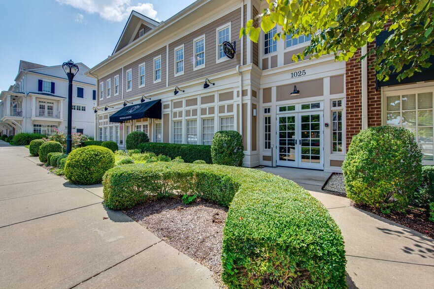 More Photos Of Highway 96, Franklin Unknown For Lease