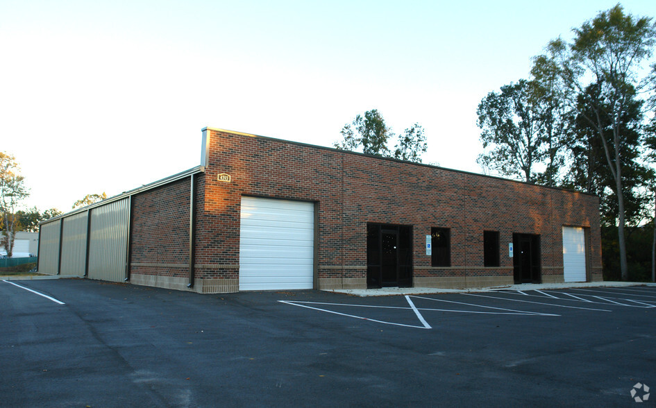 Primary Photo Of 4393 Indian Trail-Fairview Rd, Indian Trail Warehouse For Lease