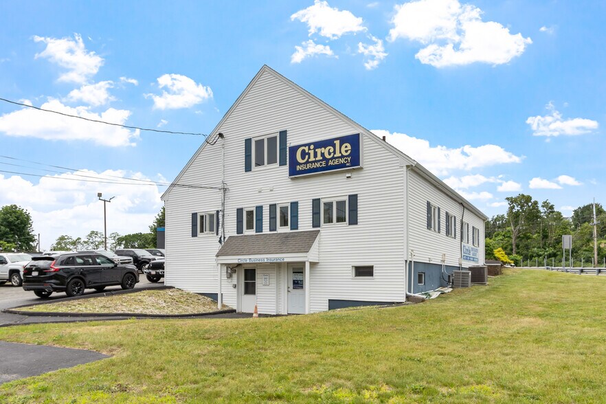 More Photos Of 247 Newbury St, Danvers Office For Lease