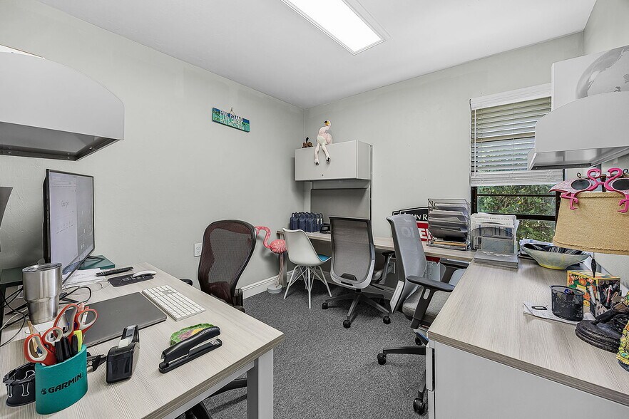 More Photos Of 2959 Oleander St, Saint James City Office For Sale