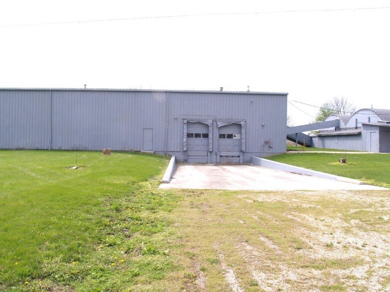 More Photos Of 501 E Weller St, Ansonia Warehouse For Sale