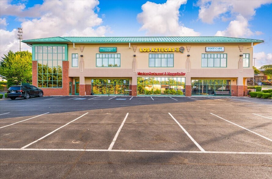 More Photos Of 1604 Ridgeside Dr, Mount Airy Storefront Retail Office For Sale