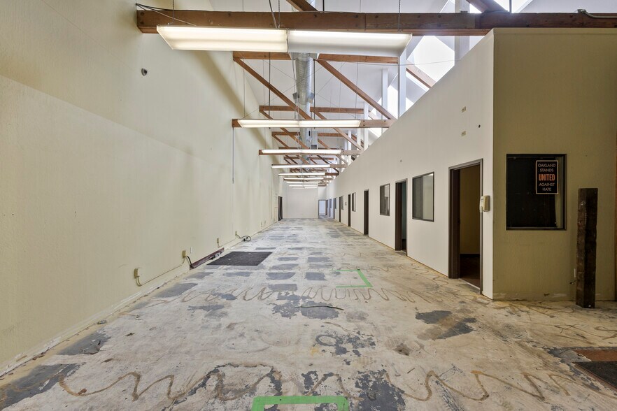 More Photos Of 1422 Harrison St, Oakland Warehouse For Sale