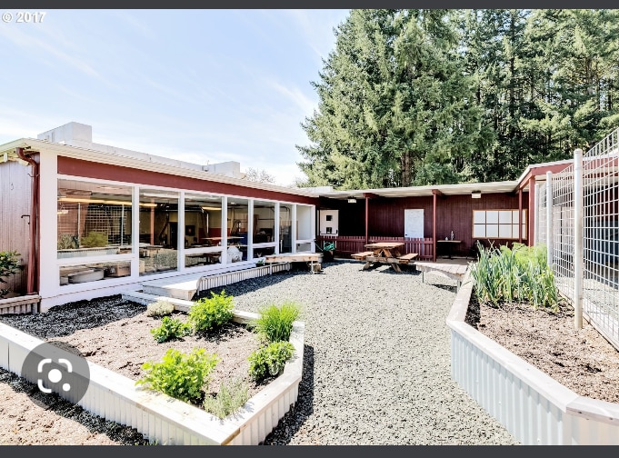 More Photos Of 80304 Old Lorane Hwy, Eugene Lodge Meeting Hall For Sale