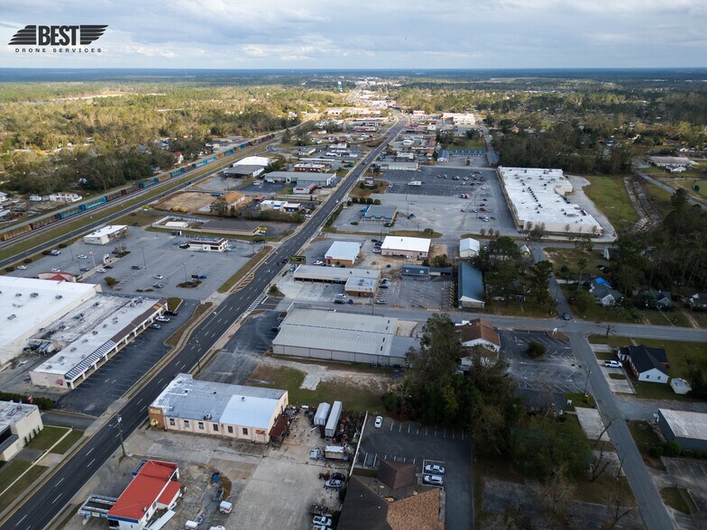 More Photos Of 307 E 1st St, Vidalia Freestanding For Sale