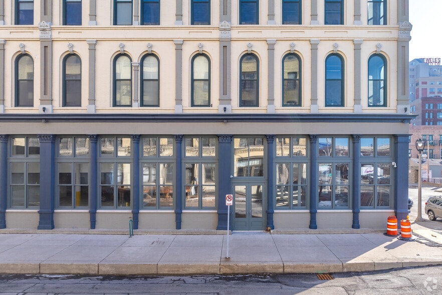 More Photos Of 170 S 2nd St, Milwaukee Apartments For Lease
