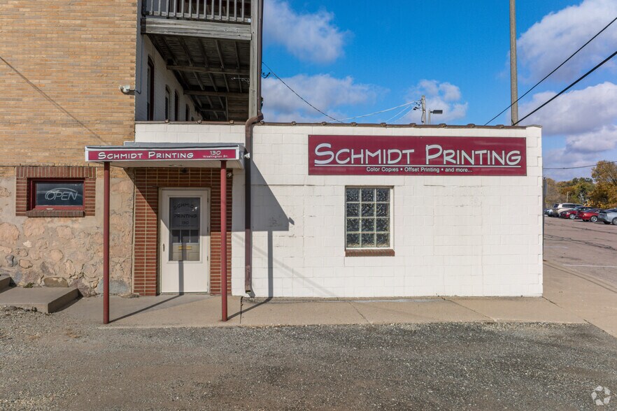 More Photos Of 130 Washington St, Woodstock Apartments For Sale