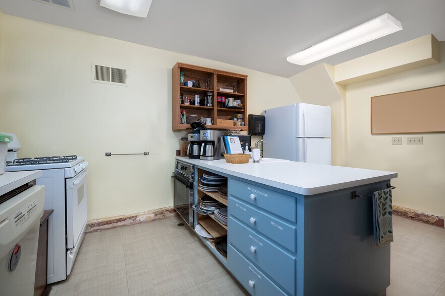 More Photos Of 246 S Church St, Grass Valley Specialty For Sale