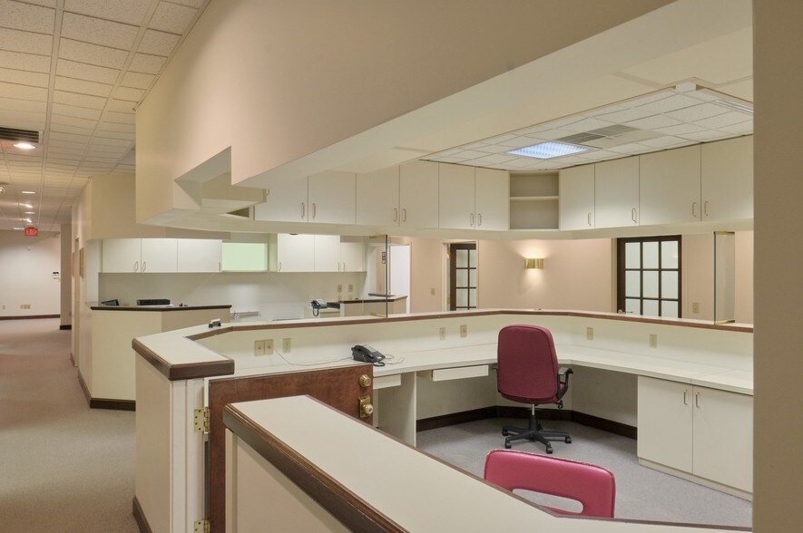 More Photos Of 1908 W Allen St, Allentown Office For Lease