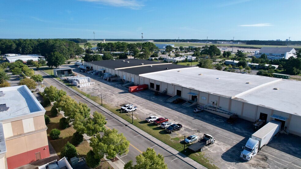 More Photos Of 1131 Shine Ave, Myrtle Beach Warehouse For Lease