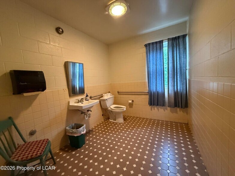 More Photos Of 460 S Main st, Conyngham Daycare Center For Lease