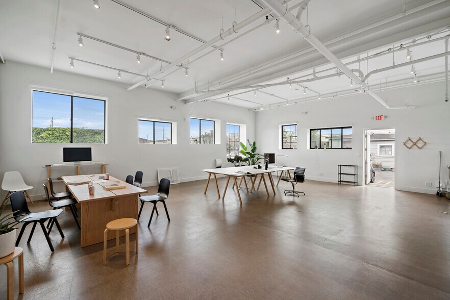 More Photos Of 1332 4th St, Berkeley Loft Creative Space For Lease