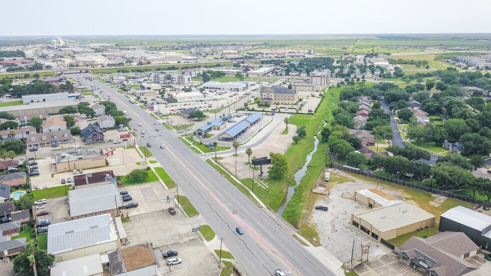 More Photos Of 6602 N Navarro St, Victoria General Retail For Sale