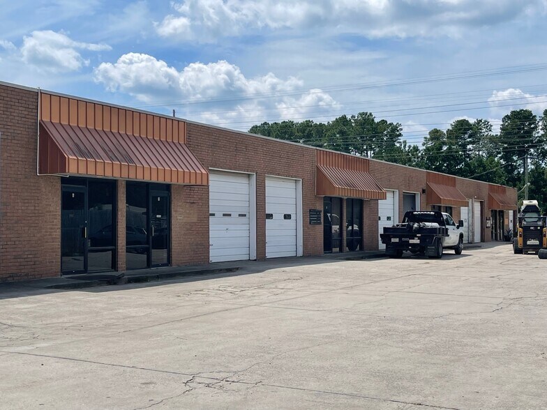 Primary Photo Of 7349 Peppermill Pky, North Charleston Flex For Lease