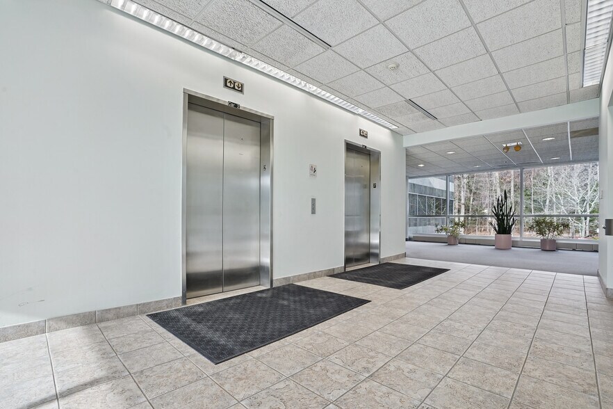 More Photos Of 2740 State Route 10 W, Parsippany Office For Sale