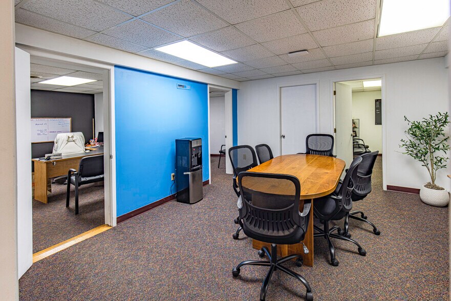 More Photos Of 417 Main St, Bangor Office For Lease
