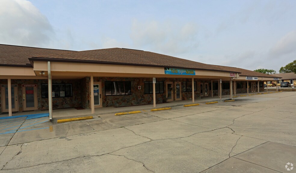 More Photos Of 1051-1079 Cheney Hwy, Titusville Office For Sale