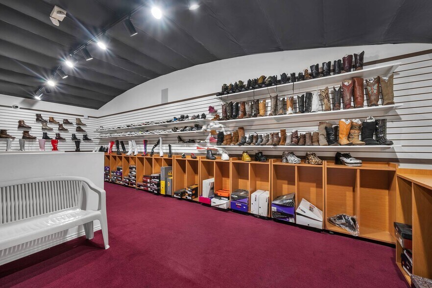 More Photos Of 5018 Lankershim Blvd, North Hollywood General Retail For Sale