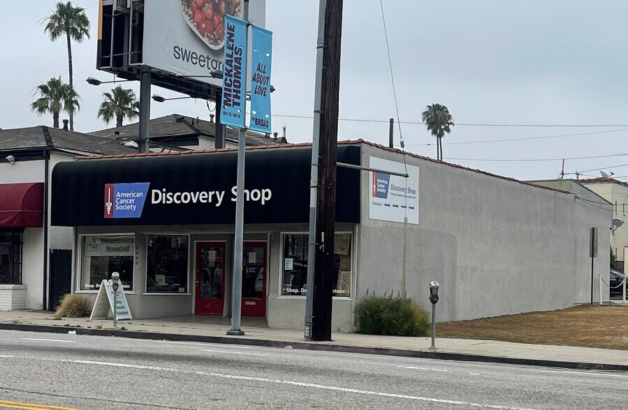 Primary Photo Of 2460 Overland, Los Angeles Storefront For Lease
