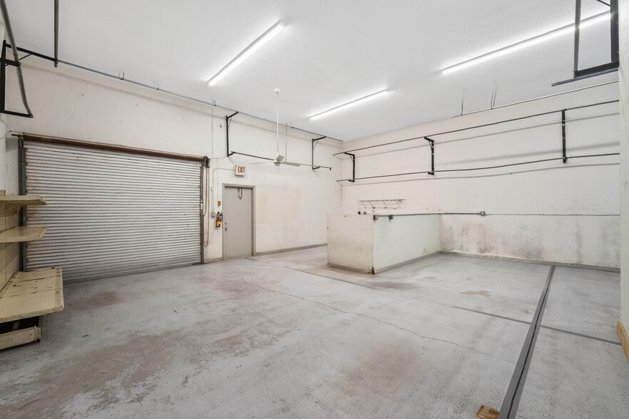 More Photos Of 4159 Electric Way, Port Charlotte Warehouse For Sale