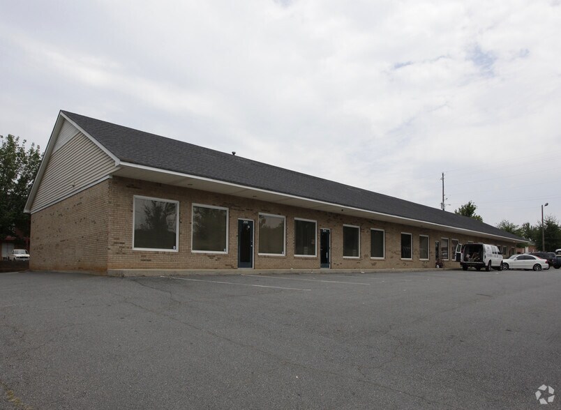 Primary Photo Of 200-217 Northridge Dr, Acworth Office For Lease