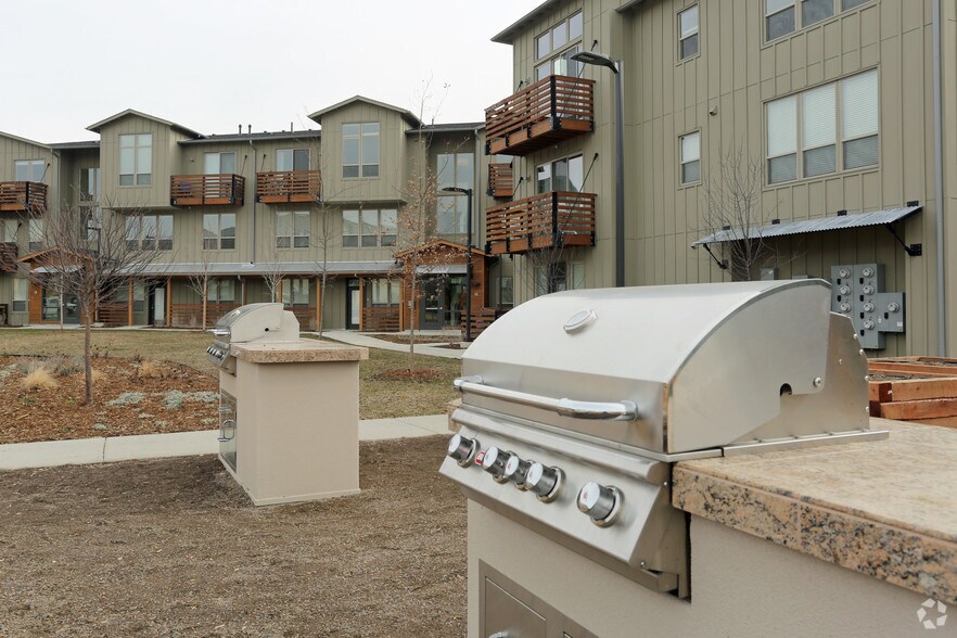 More Photos Of 5340 Gunbarrel Center Ct, Boulder Apartments For Lease