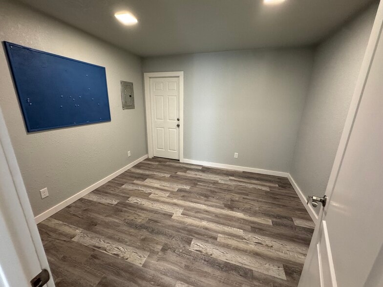More Photos Of 702 S WC Owen Ave, Clewiston Office Residential For Sale