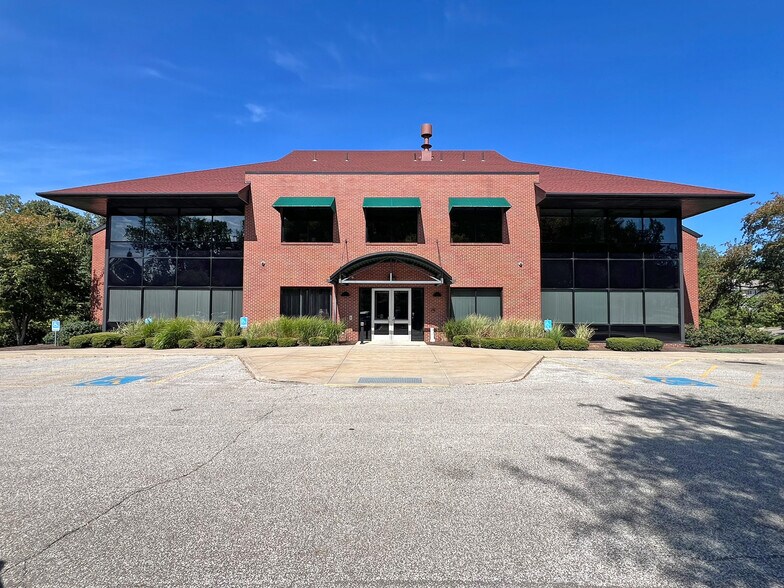 More Photos Of 410 Cranberry St, Erie Medical For Lease