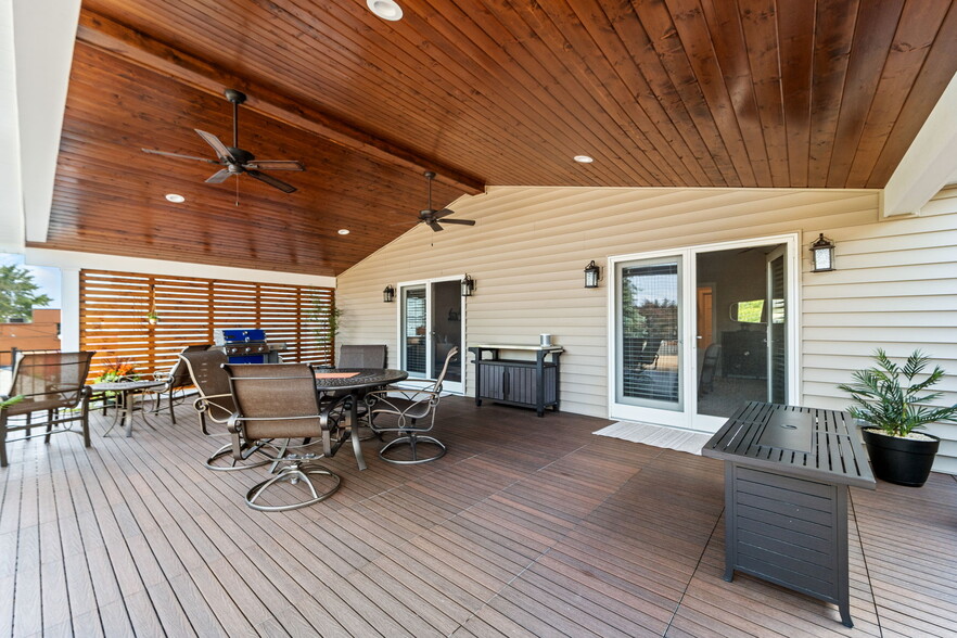 More Photos Of 214 Broadway St, Marine City Storefront For Sale