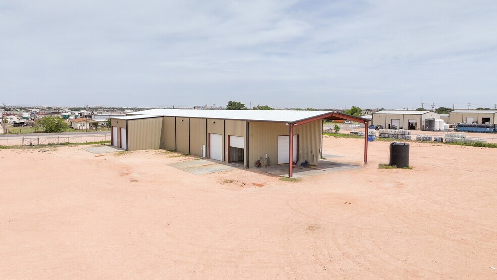 More Photos Of 3201 W County Road 130, Midland Manufacturing For Sale
