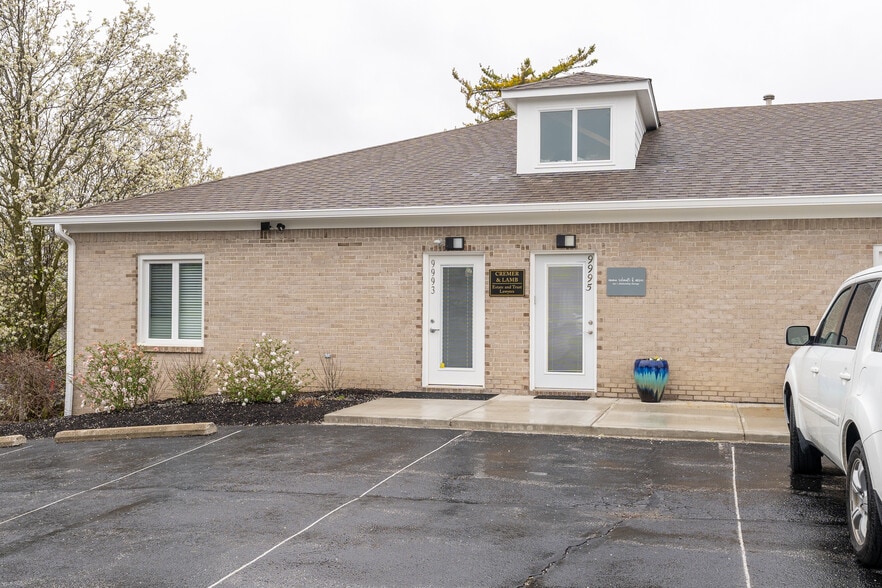 More Photos Of 9989-9997 Allisonville Rd, Fishers Office For Sale