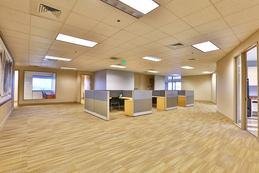More Photos Of 3000 Lakeside Dr, Santa Clara Office For Lease