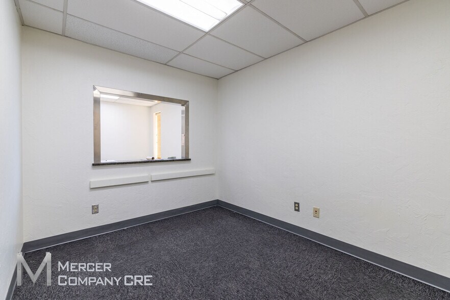 More Photos Of 400 Glade Ave, Oklahoma City Manufacturing For Lease