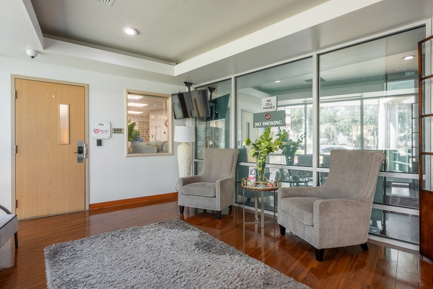 More Photos Of 6330 W Flamingo Rd, Las Vegas Medical For Lease