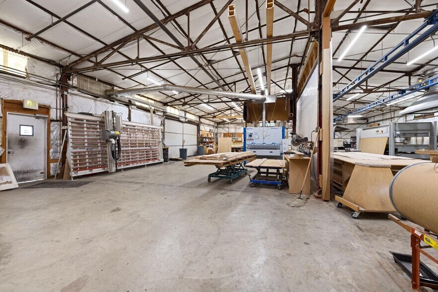 More Photos Of 709 N Sacramento St, Lodi Warehouse For Sale