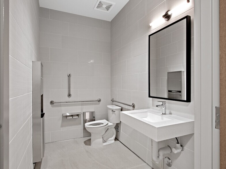 More Photos Of 4812 S Mill Ave, Tempe Medical For Lease