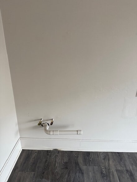 More Photos Of 618-630 W Wisconsin Ave, Appleton Restaurant For Lease