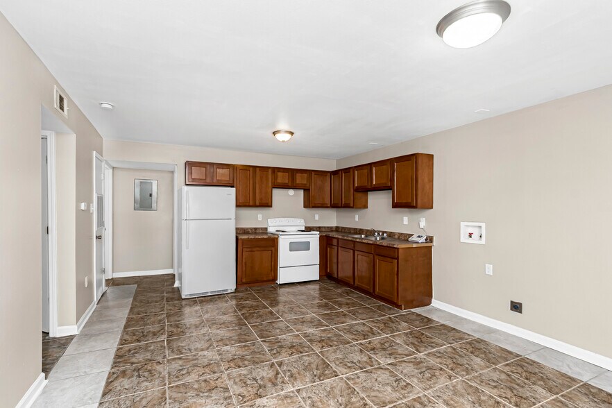 More Photos Of , Baker Multifamily For Sale