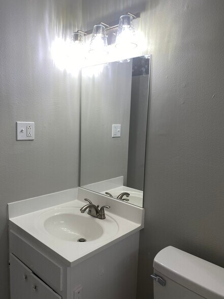More Photos Of 119 N 35th Ave, Hattiesburg Apartments For Sale