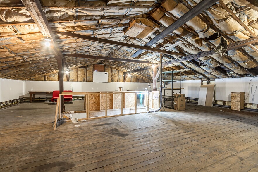 More Photos Of 64 Spencer St, Rochester Loft Creative Space For Sale