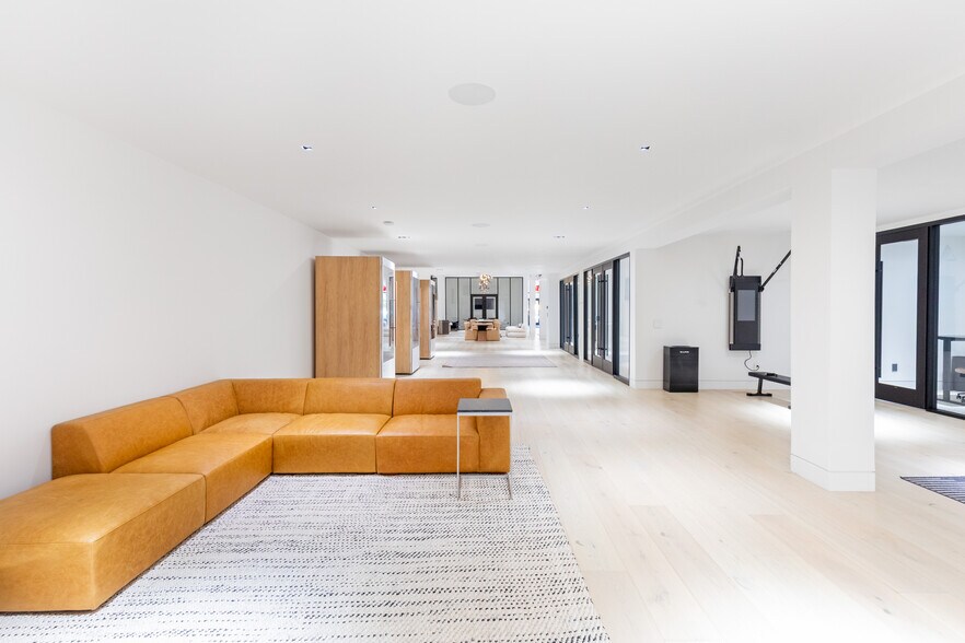 More Photos Of 918 J St, Sacramento Office Residential For Sale