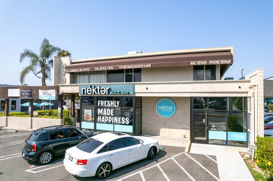 More Photos Of 474 E 17th St, Costa Mesa Storefront Retail Office For Lease