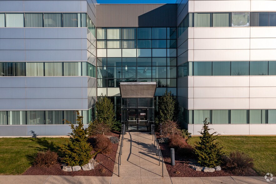 More Photos Of 3001 Emrick Blvd, Bethlehem Office For Lease